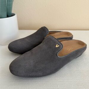 Vionic Garnegie Gray Suede Orthotic Casual Mules